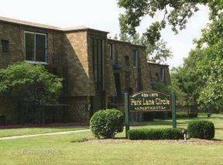 357 Park Lane Cir APT 6, Lockport, NY 14094