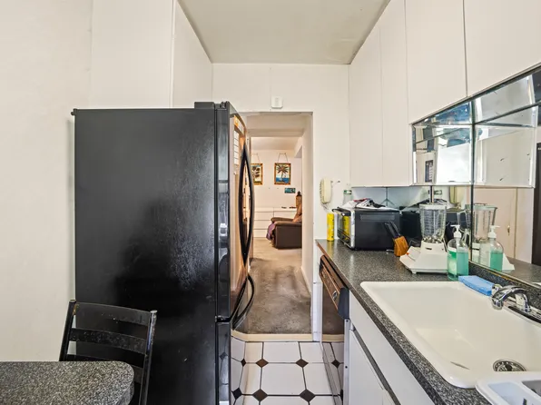 211-02 75th Avenue image 9 of 16