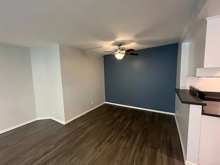 1371 S. Beverly Glen Blvd. — Photo 26