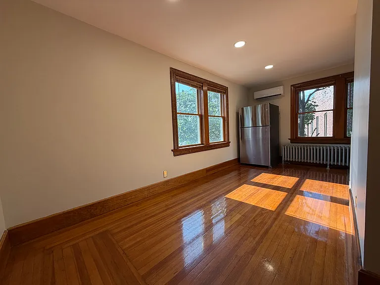 161 Park Hill Ave #2 — Photo 9