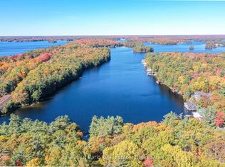 1024B Neals Rd NW, Muskoka Lakes, ON P0C 1M0