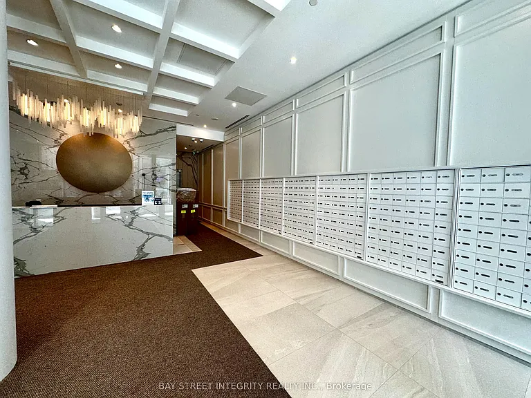 100 Queen St E #2902 — Photo 3