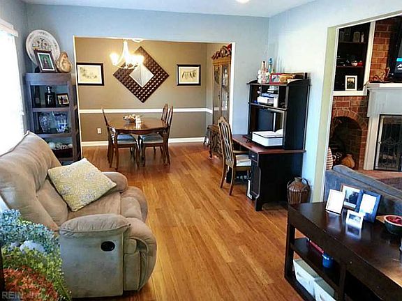 2nd image of 428 Brewers Creek Ln