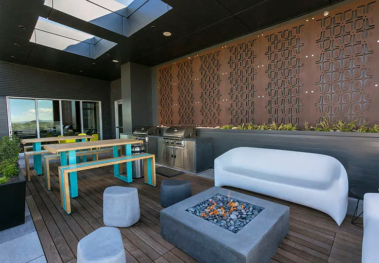 Vue: Skylounge