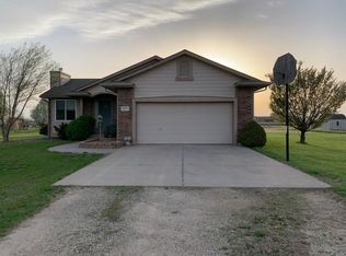 1417 N Broken Arrow Rd, Peck, KS 67120