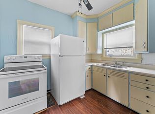 1014 Wright St, Oshkosh, WI 54901