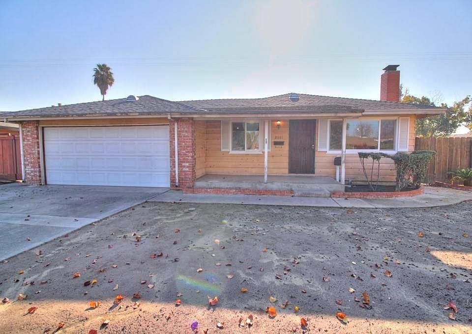 1st image of 2001 La Veta Ct