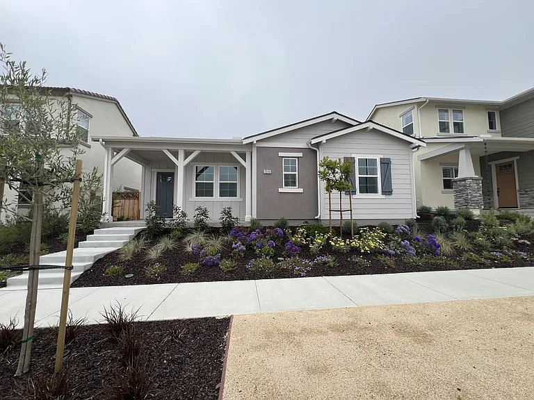 3068 El Capitan Dr — Photo 1