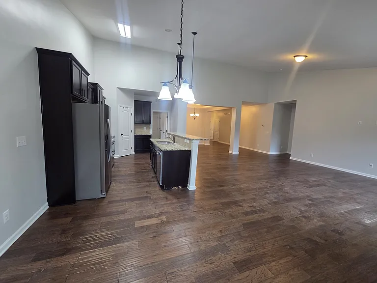 1301 Chimney Ridge Dr — Photo 21
