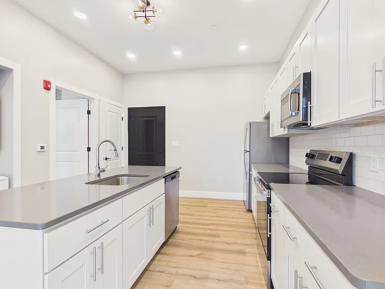 The Lofts at Midtown — Photo 4