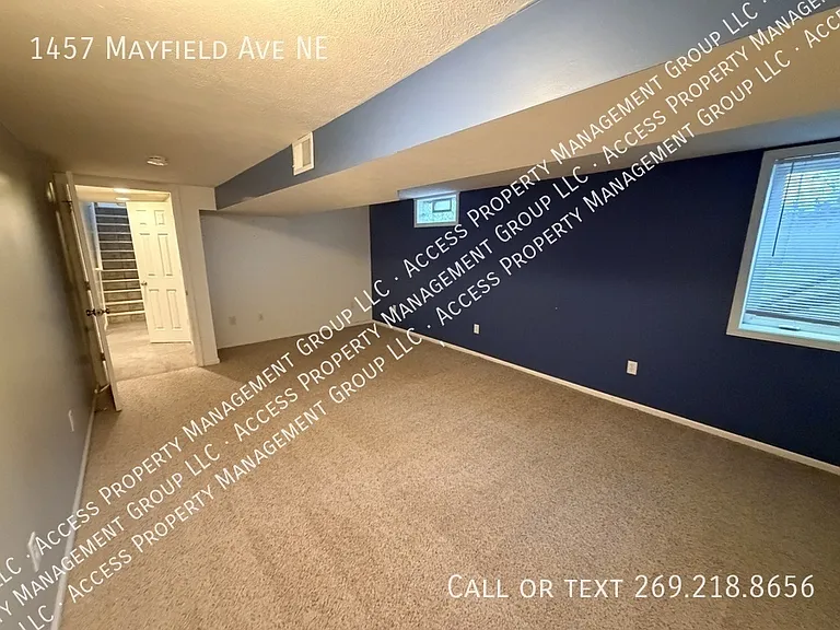 1457 Mayfield Ave NE — Photo 38