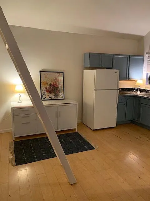 4102 Harter Ave — Photo 2