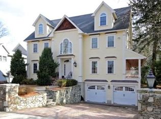 4 Brooks St, Winchester, MA 01890