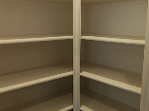 5th image of 896 Tazanita Loop SE