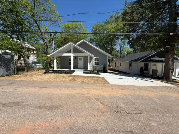 110 McDade St, Greenville, SC 29611