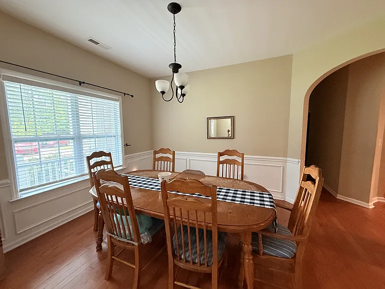 302 Toto Ct — Photo 4