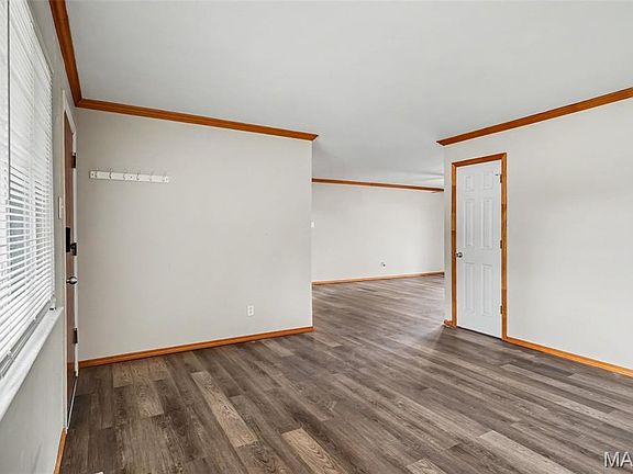 3rd image of 2180 David Dr