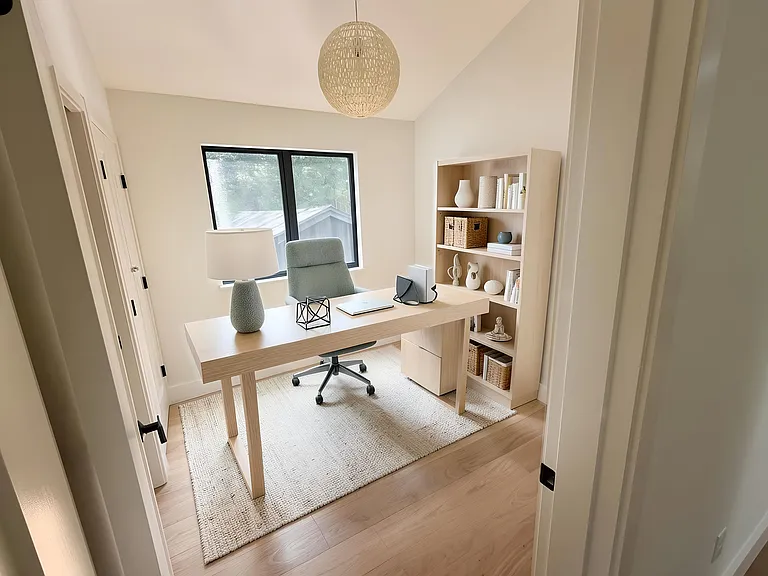 2nd bedroom, staged with AI