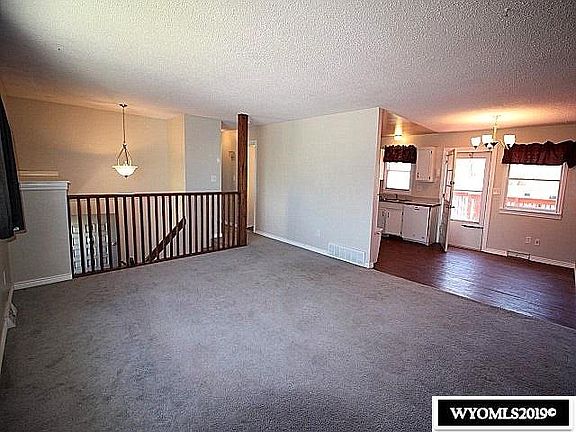 3rd image of 3618 Bighorn St