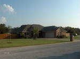 800 Mountain Ridge Ct E, Lakeside, TX 76135