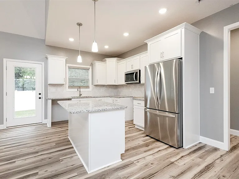 1254 Melody Ave — Photo 8