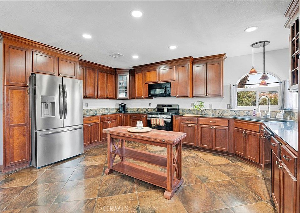1st image of 16597 O'Dell Ave