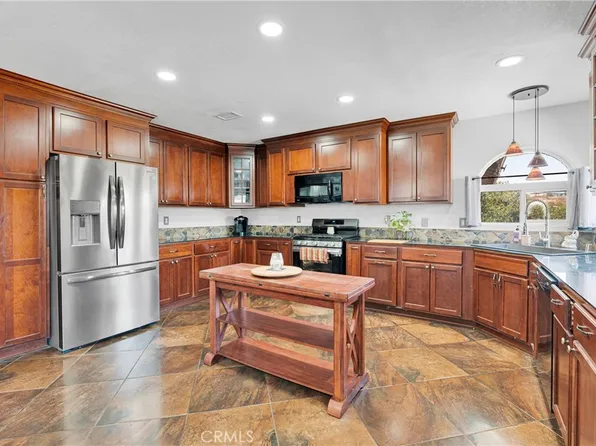 16597 O'Dell Ave, Victorville, CA 92394