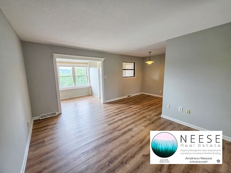110 Ivy Ln #10 — Photo 11
