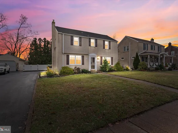 240 Sandra Rd, Wilmington, DE 19803