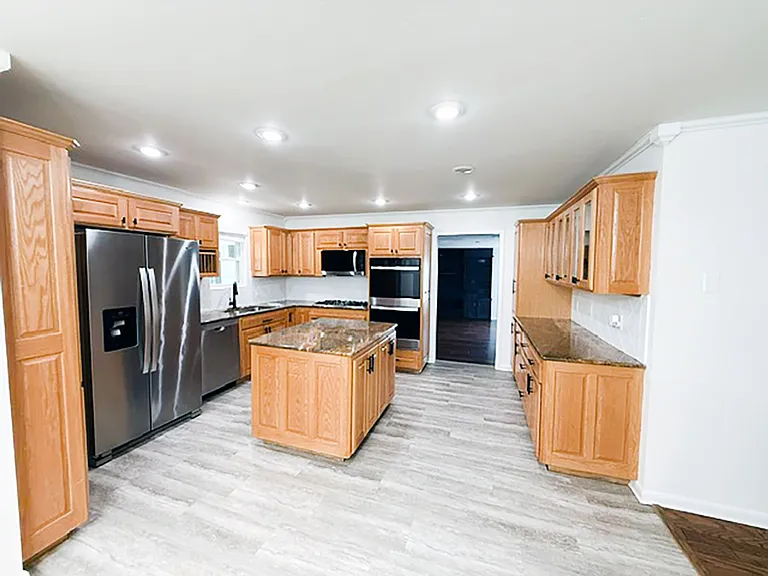 412 A Ave — Photo 4