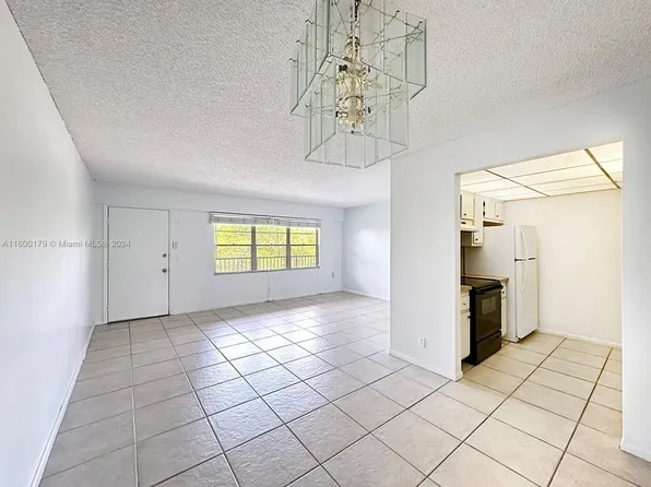 251 SW 132nd Way APT 404H, Hollywood, FL 33027