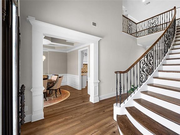 5th image of 1804 Lake Pointe Cir