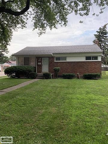1st image of 23101 Brookdale Blvd
