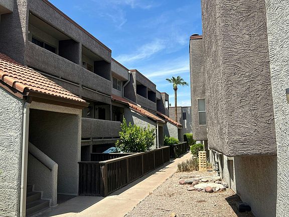 3rd image of 1645 W Baseline Rd Unit 2167