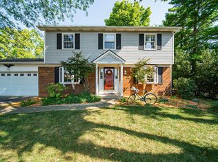 1482 Francisco Rd, Columbus, OH 43220