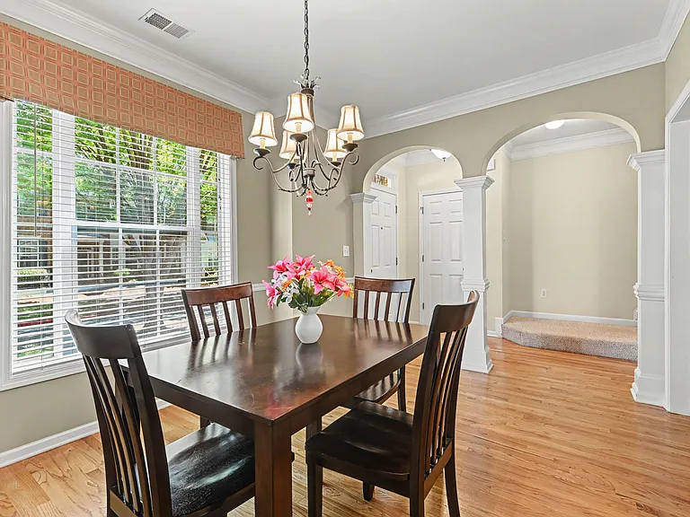 1533 Endurance Hill Dr NW — Photo 2