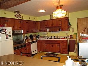 4th image of 1207 Greenacre Dr