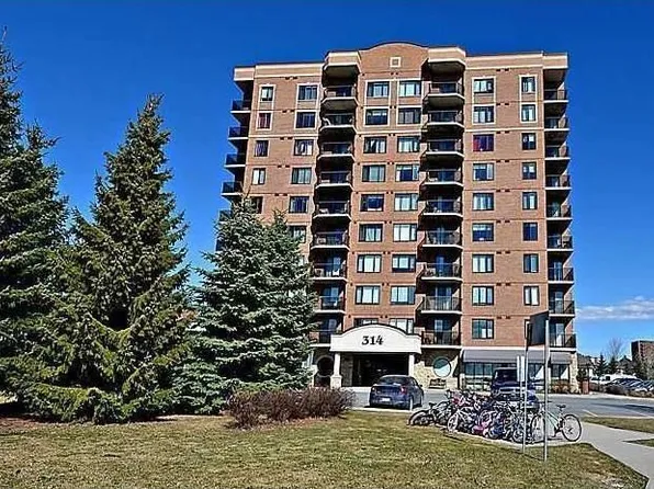 314 Central Park Dr #1010, Ottawa, ON K2C 0R2