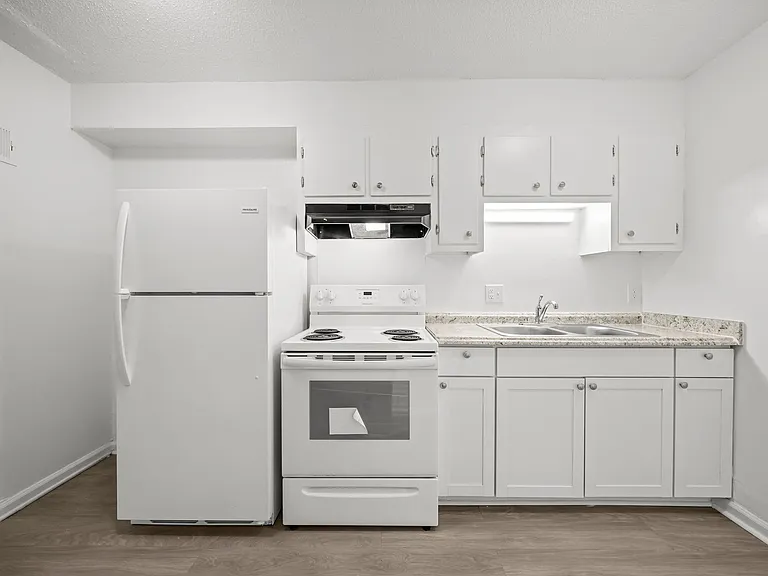 308 W Trinity Ave — Photo 12