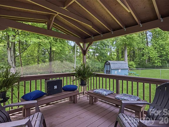 4th image of 6804 Delta Lake Dr