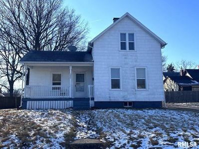 746 E South St, Galesburg, IL, 61401