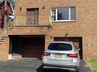 3 Euclid Ave, Ridgefield Park, NJ 07660