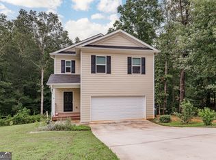 103 Three Rivers Ct, Hull, GA 30646