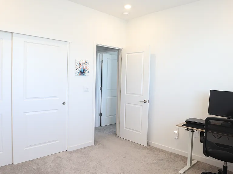 1068 Osprey Dr — Photo 32