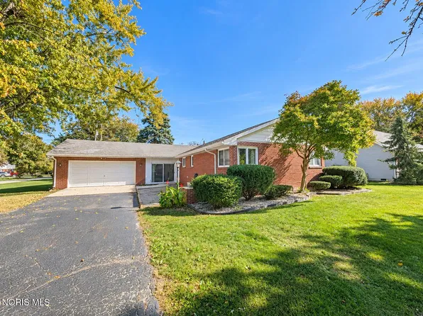 1756 N Union St, Fostoria, OH 44830
