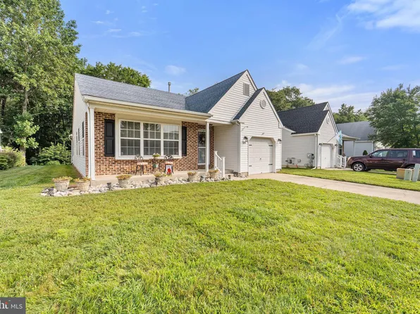 729 Trinidad Blvd, Williamstown, NJ 08094