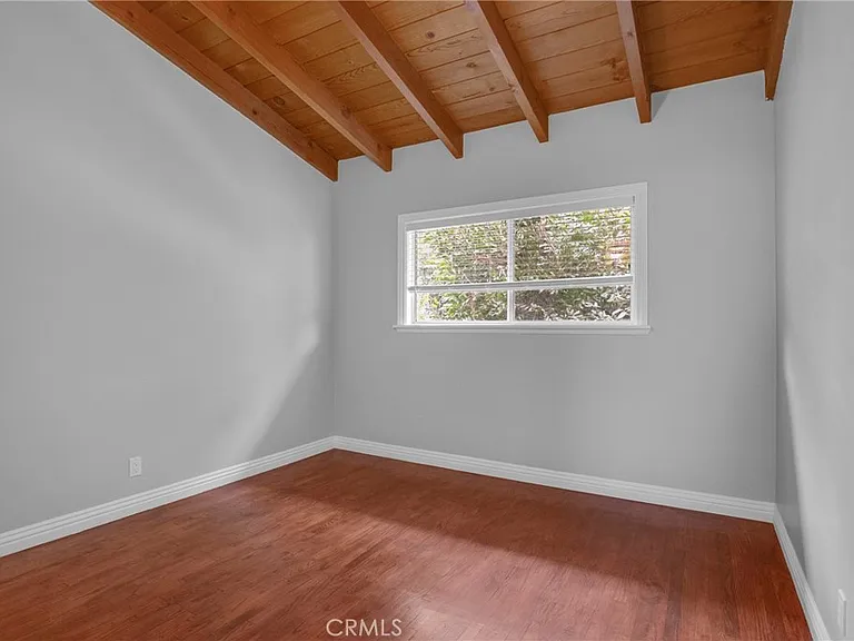16144 W Sunset Blvd #6 — Photo 9