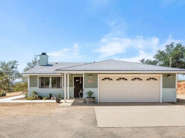 29998 Mac Tan Rd, Valley Center, CA 92082