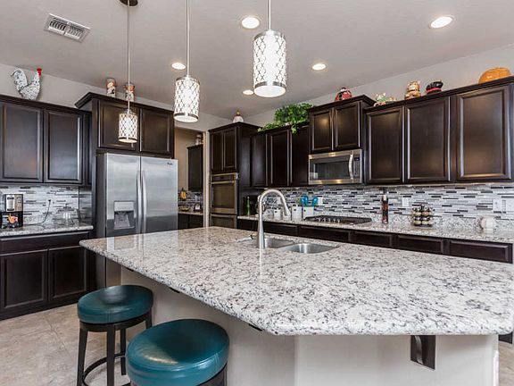 5th image of 35549 N Bandolier Dr