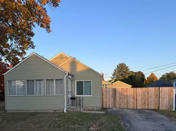 1503 S Van Buren St, Bay City, MI 48708